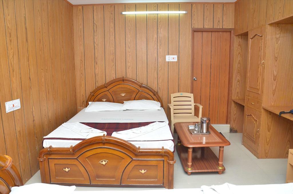 Saravanan Lodge Chennai Quarto foto